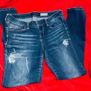 Aeropostale Women's Blue Distressed Skinny Jeans